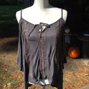 Cold shoulder top 3/4 sleeve
